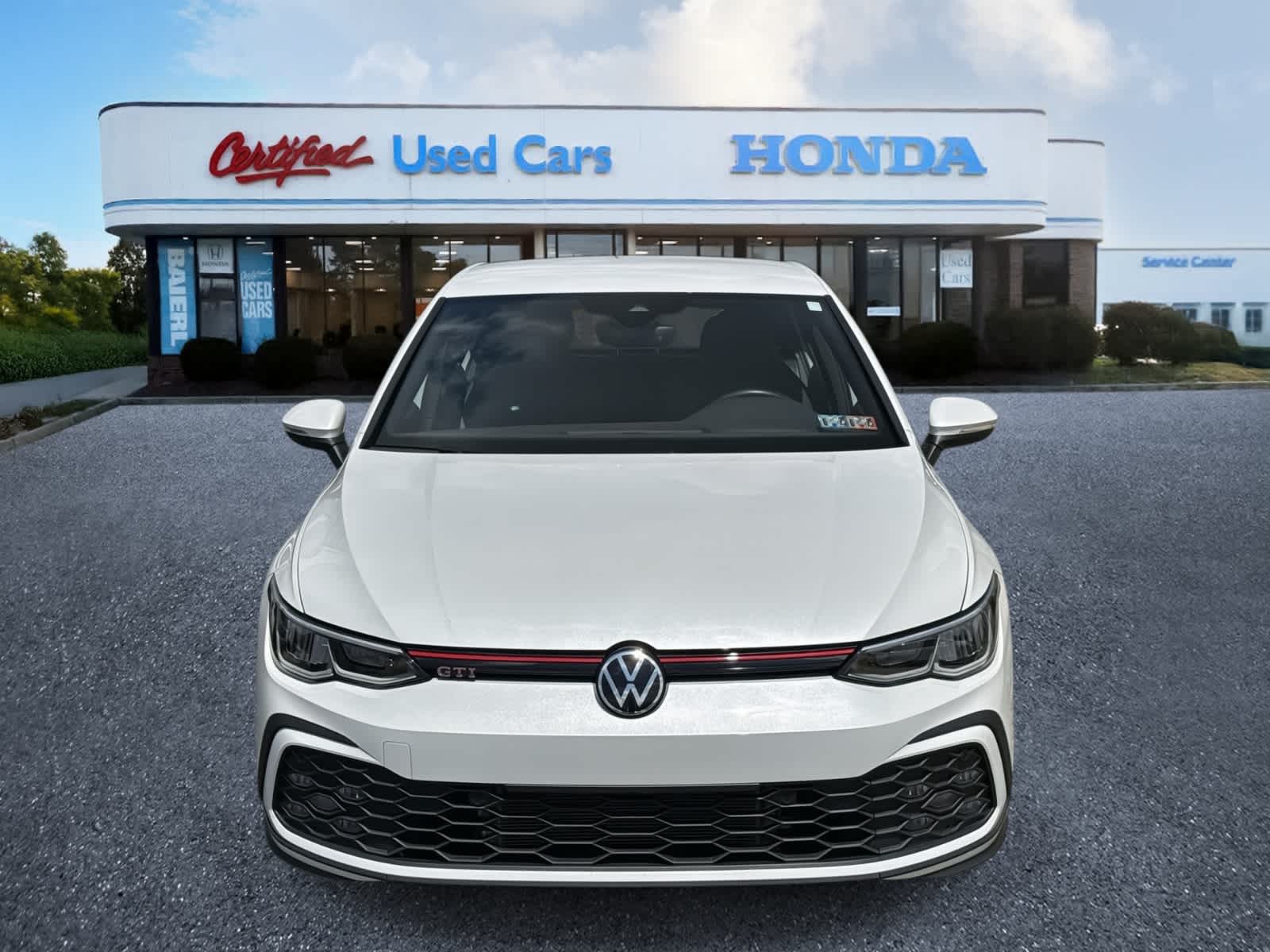 Thumbnail: 2022 Volkswagen Golf - 8