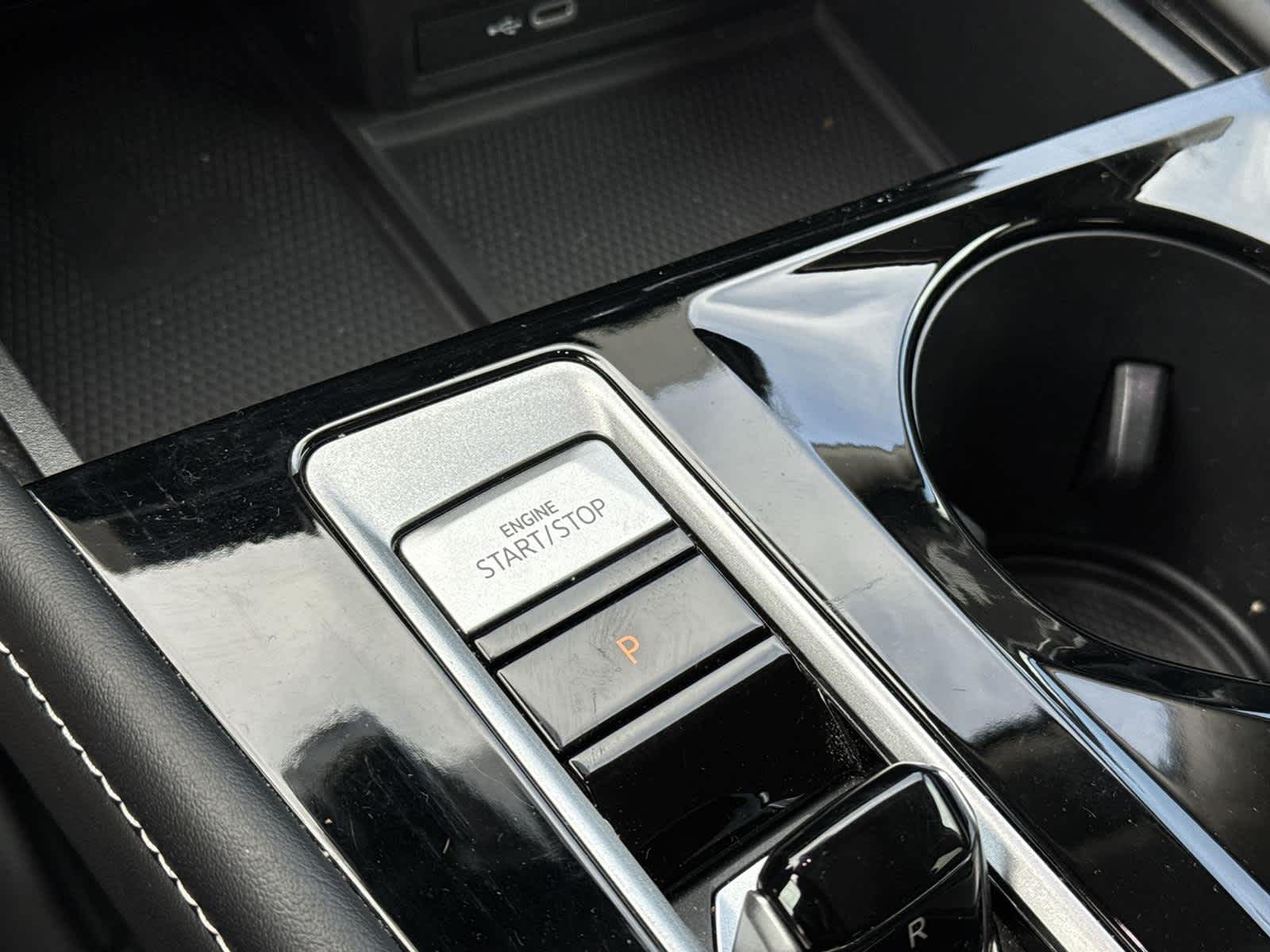 Thumbnail: 2024 Volkswagen Atlas - 32