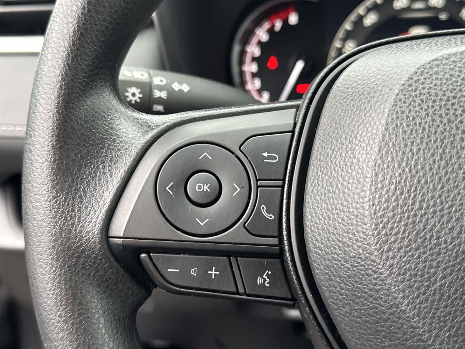 Thumbnail: 2024 Toyota RAV4 - 17