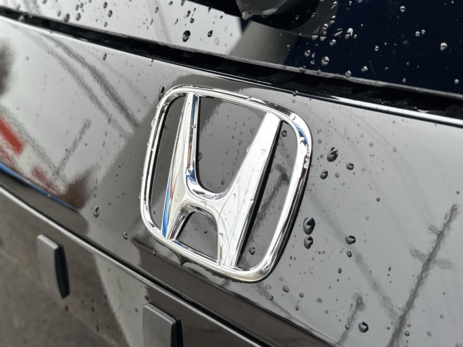 Thumbnail: 2025 Honda Pilot - 10