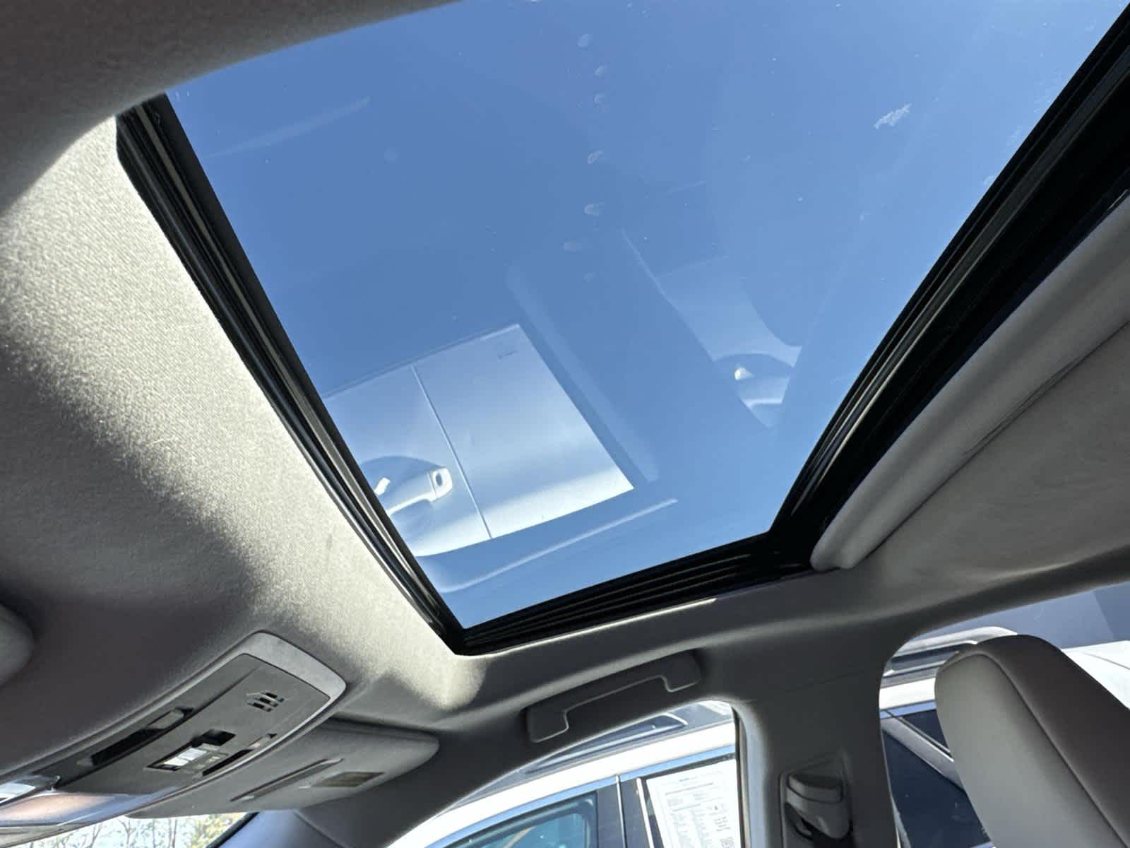 Thumbnail: 2020 Lexus RX - 13