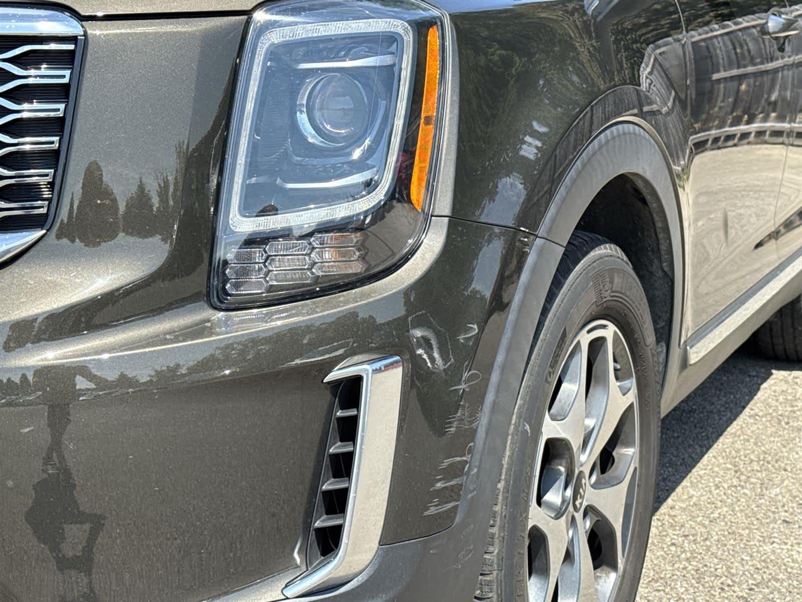 Thumbnail: 2020 Kia Telluride - 10
