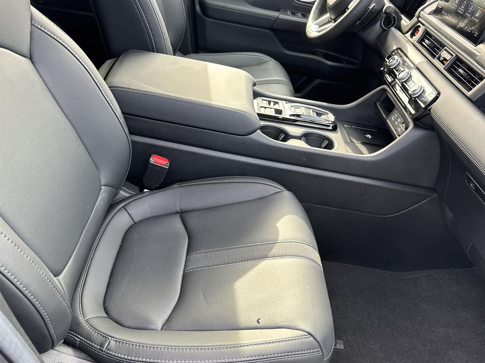 Thumbnail: 2025 Honda Pilot - 17