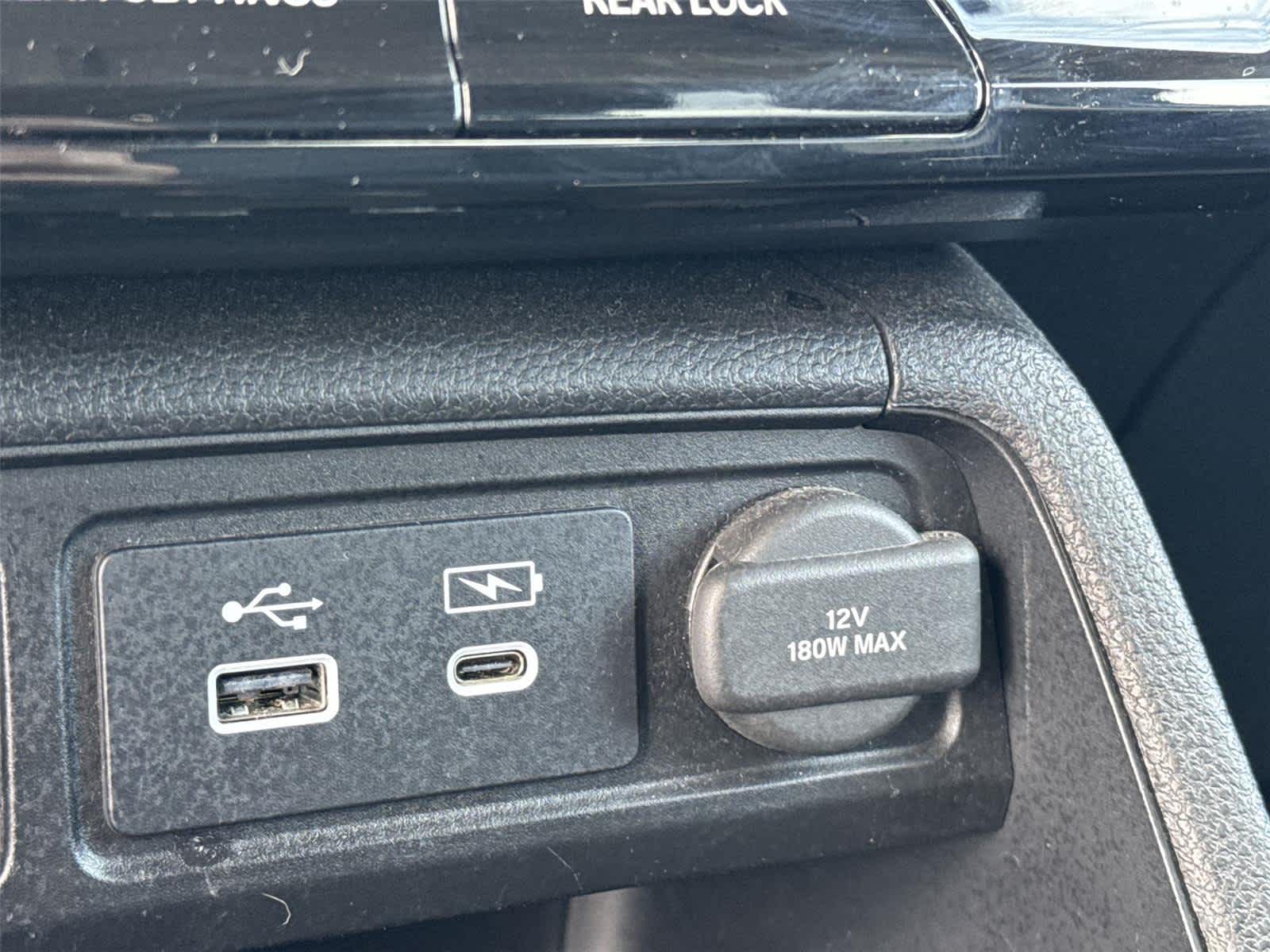 Thumbnail: 2023 Honda Pilot - 24