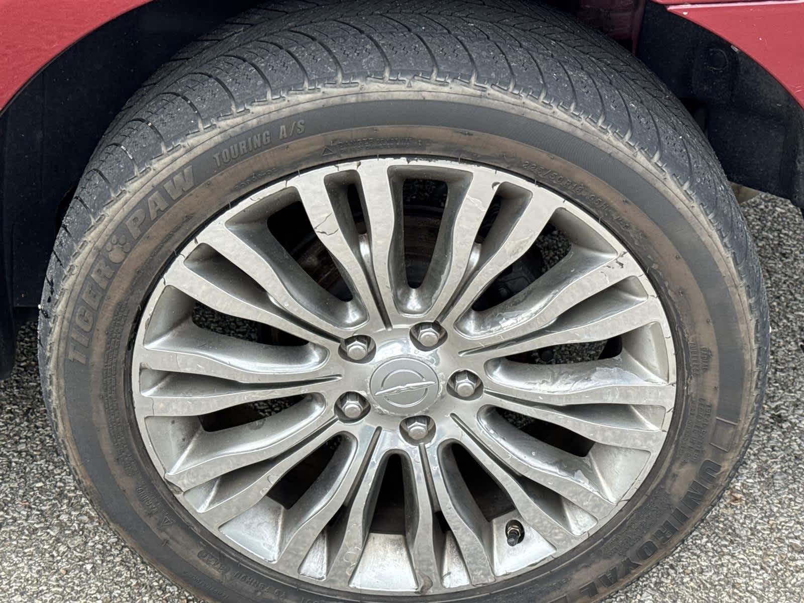 Thumbnail: 2012 Chrysler 200 - 12