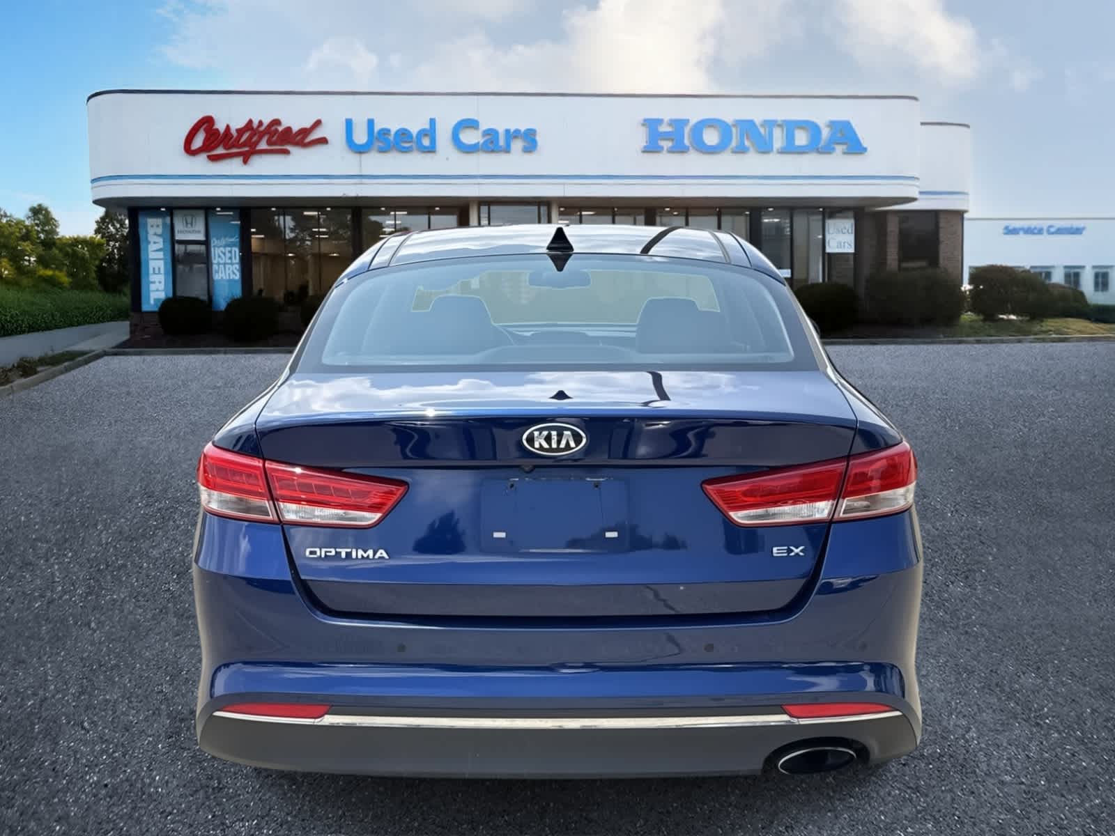 2017 Kia Optima EX 4