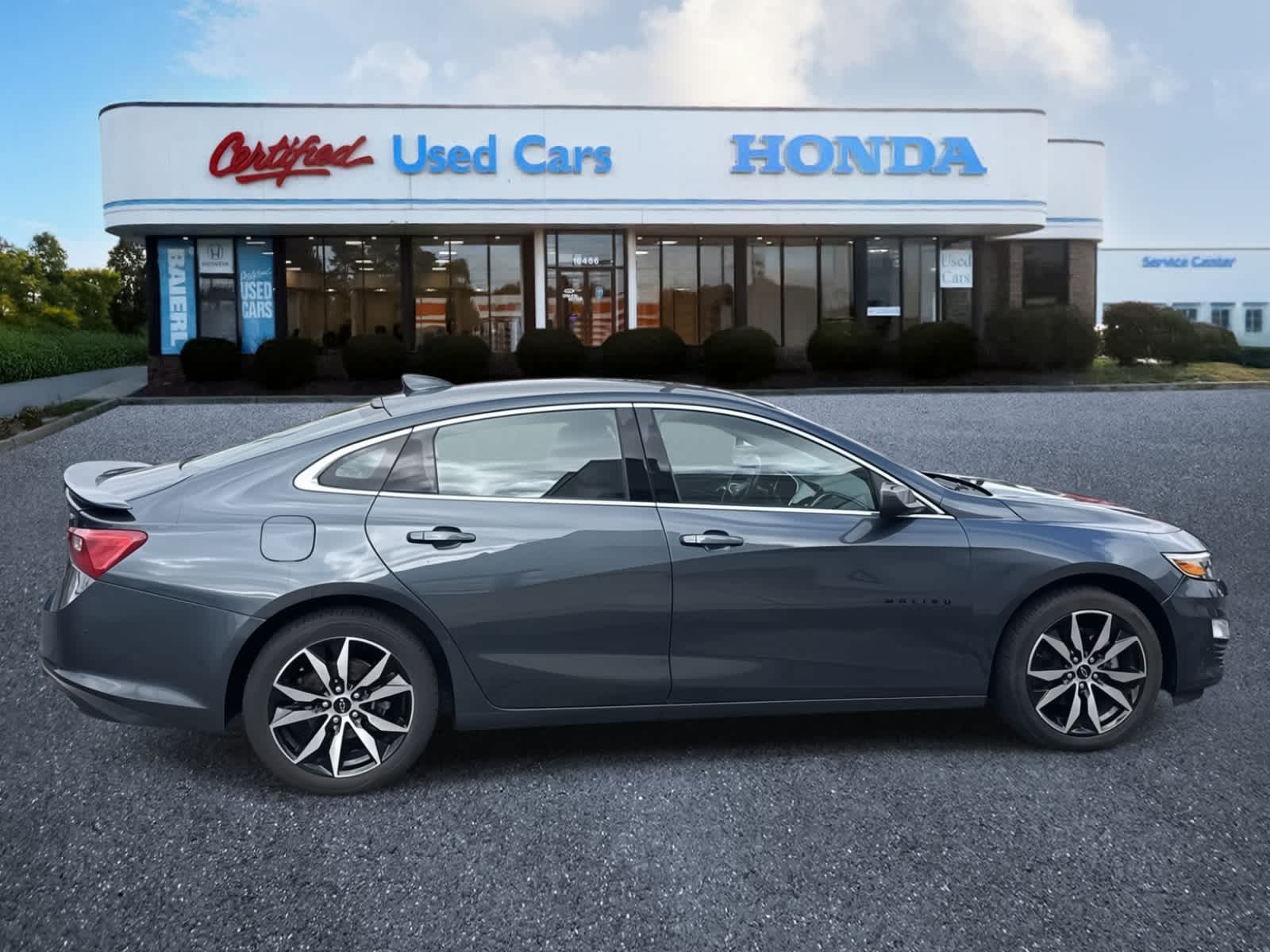 Thumbnail: 2020 Chevrolet Malibu - 6