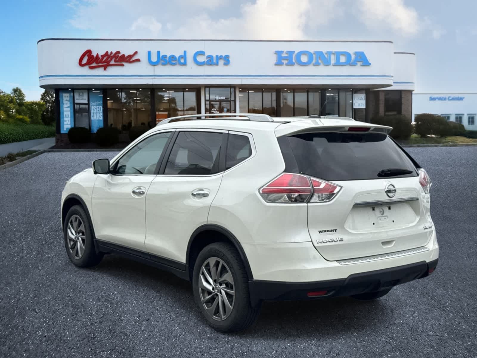 Thumbnail: 2015 Nissan Rogue - 3