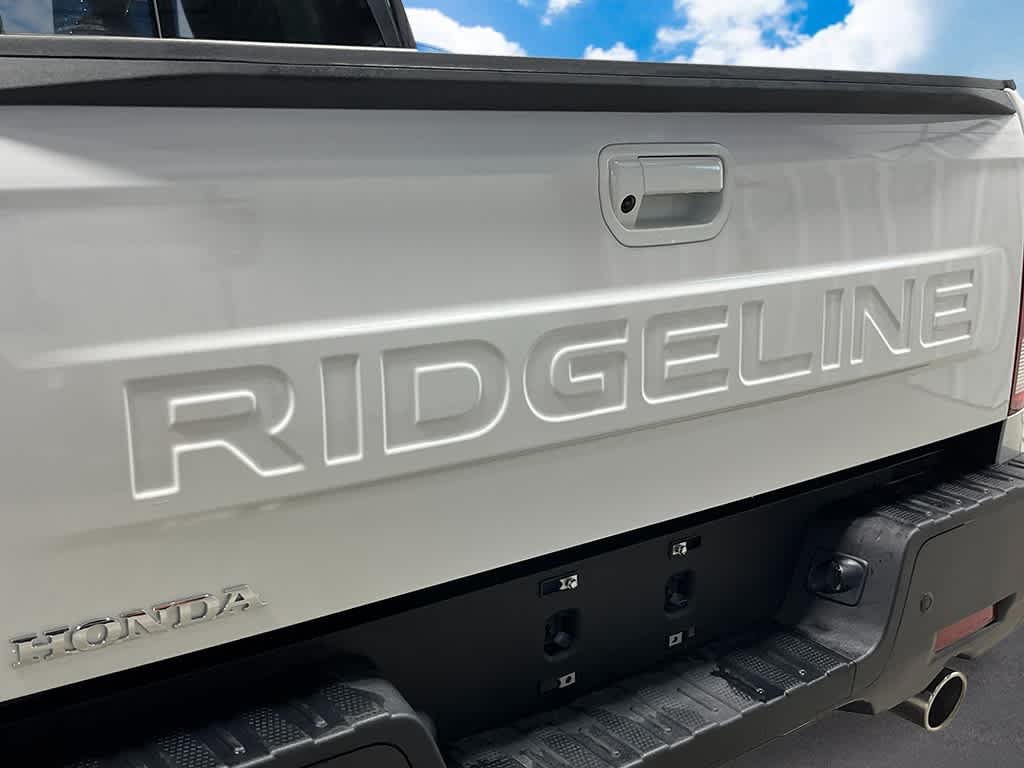 Thumbnail: 2026 Honda Ridgeline - 6