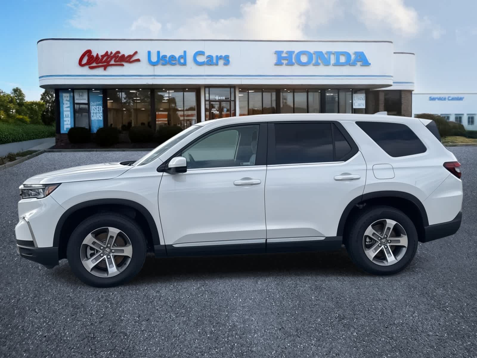 2025 Honda Pilot EX-L photo 2