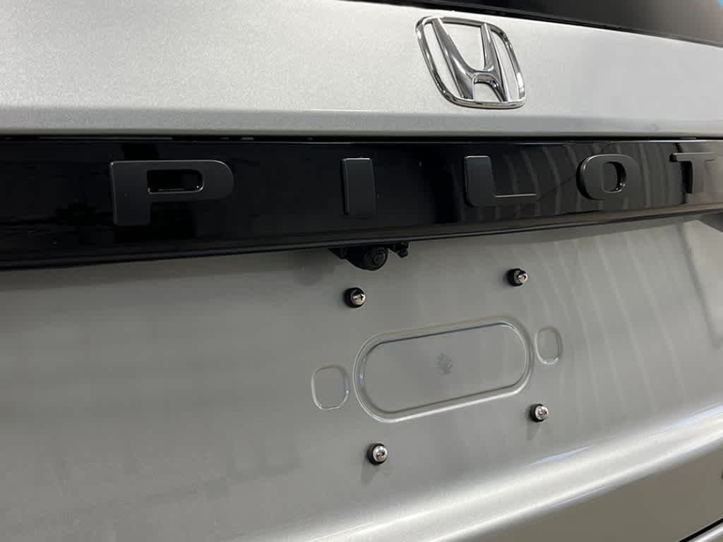 Thumbnail: 2026 Honda Pilot - 7