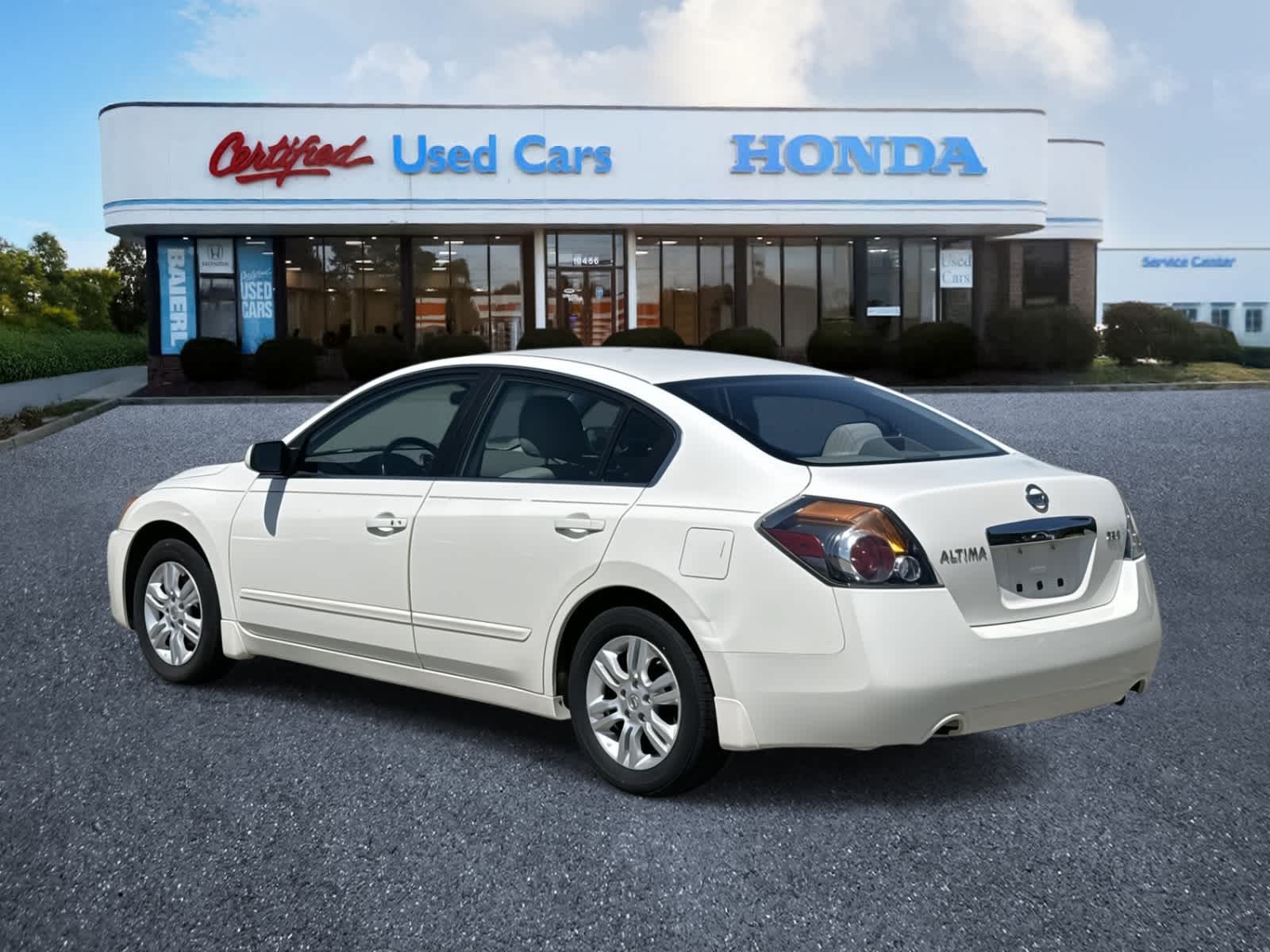 Thumbnail: 2012 Nissan Altima - 4