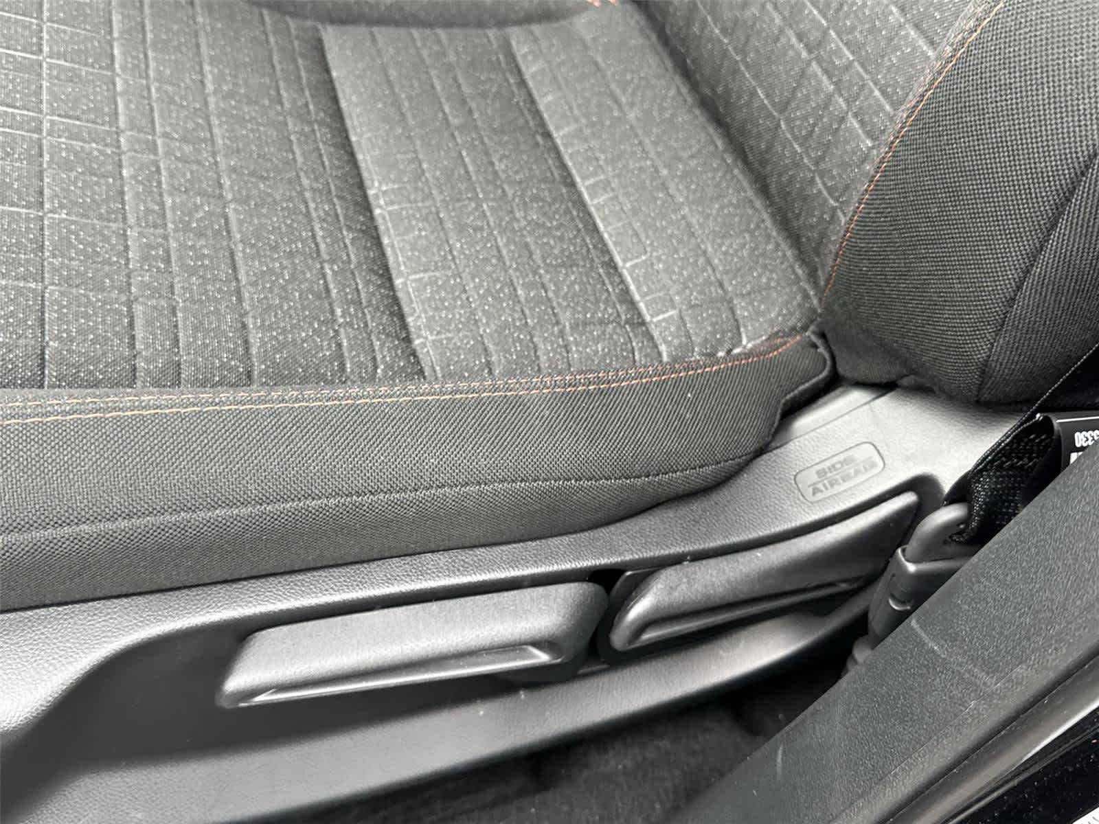 Thumbnail: 2026 Honda HR-V - 13