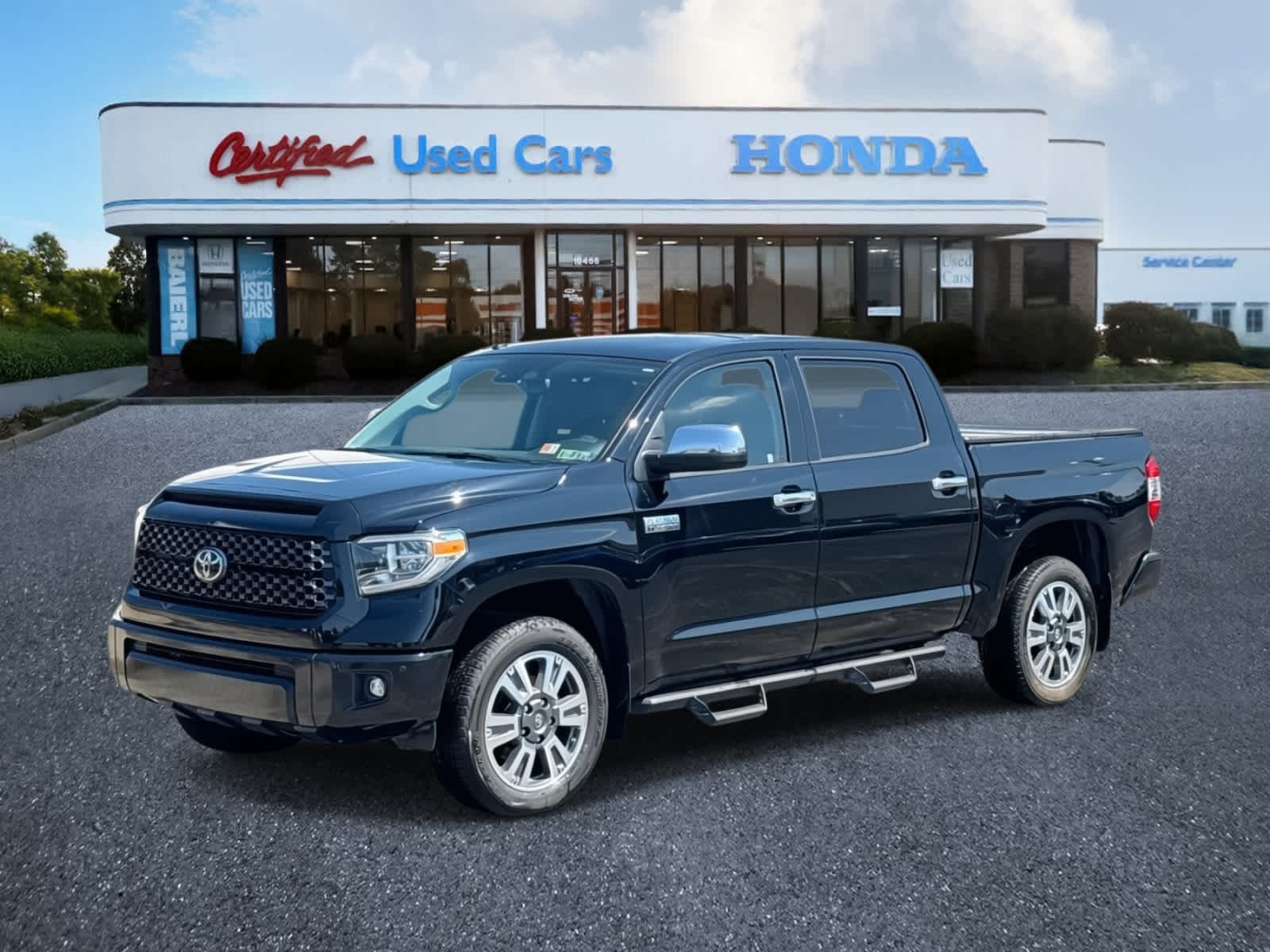 Thumbnail: 2019 Toyota Tundra - 1