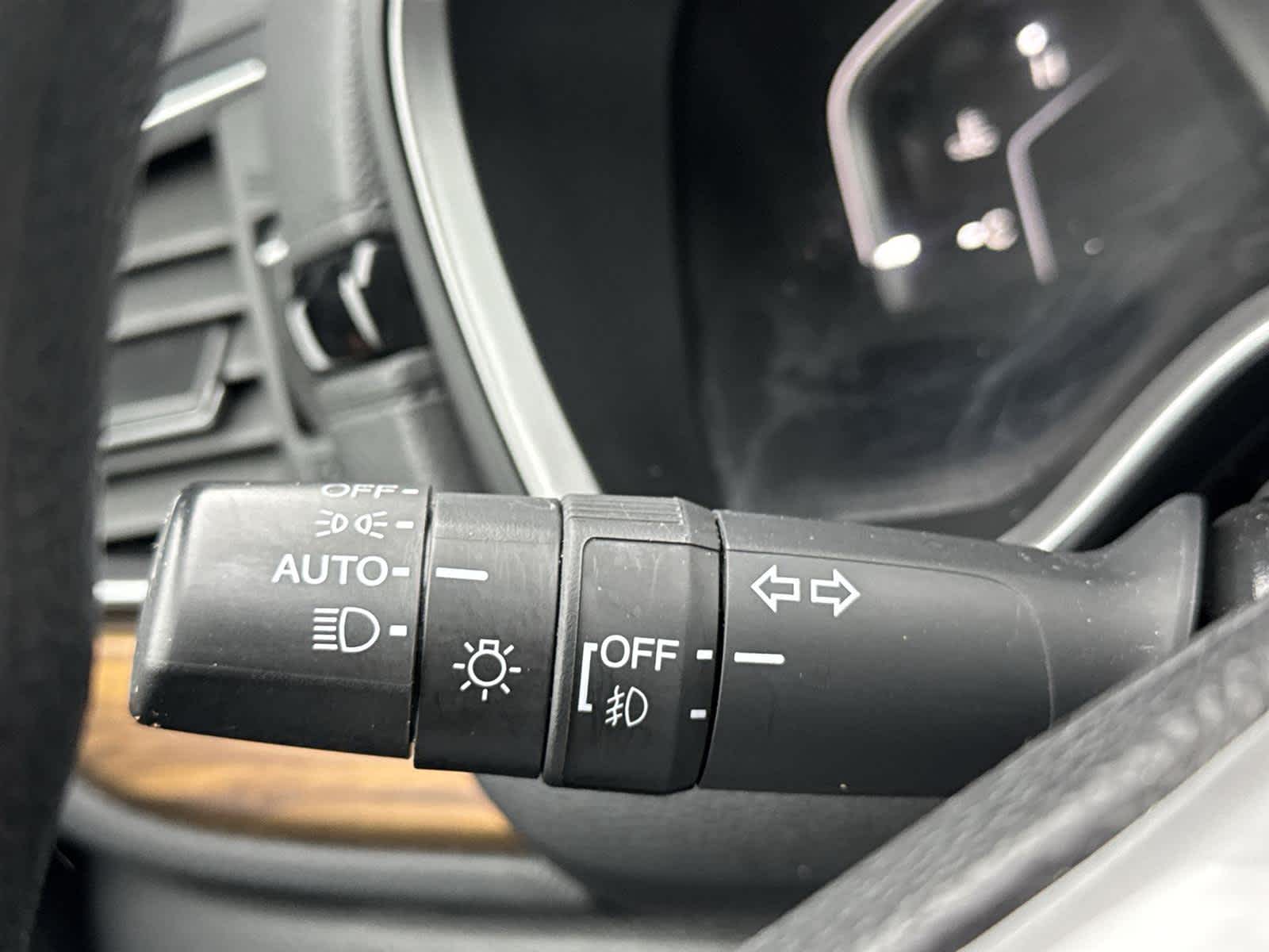 Thumbnail: 2019 Honda CR-V - 20