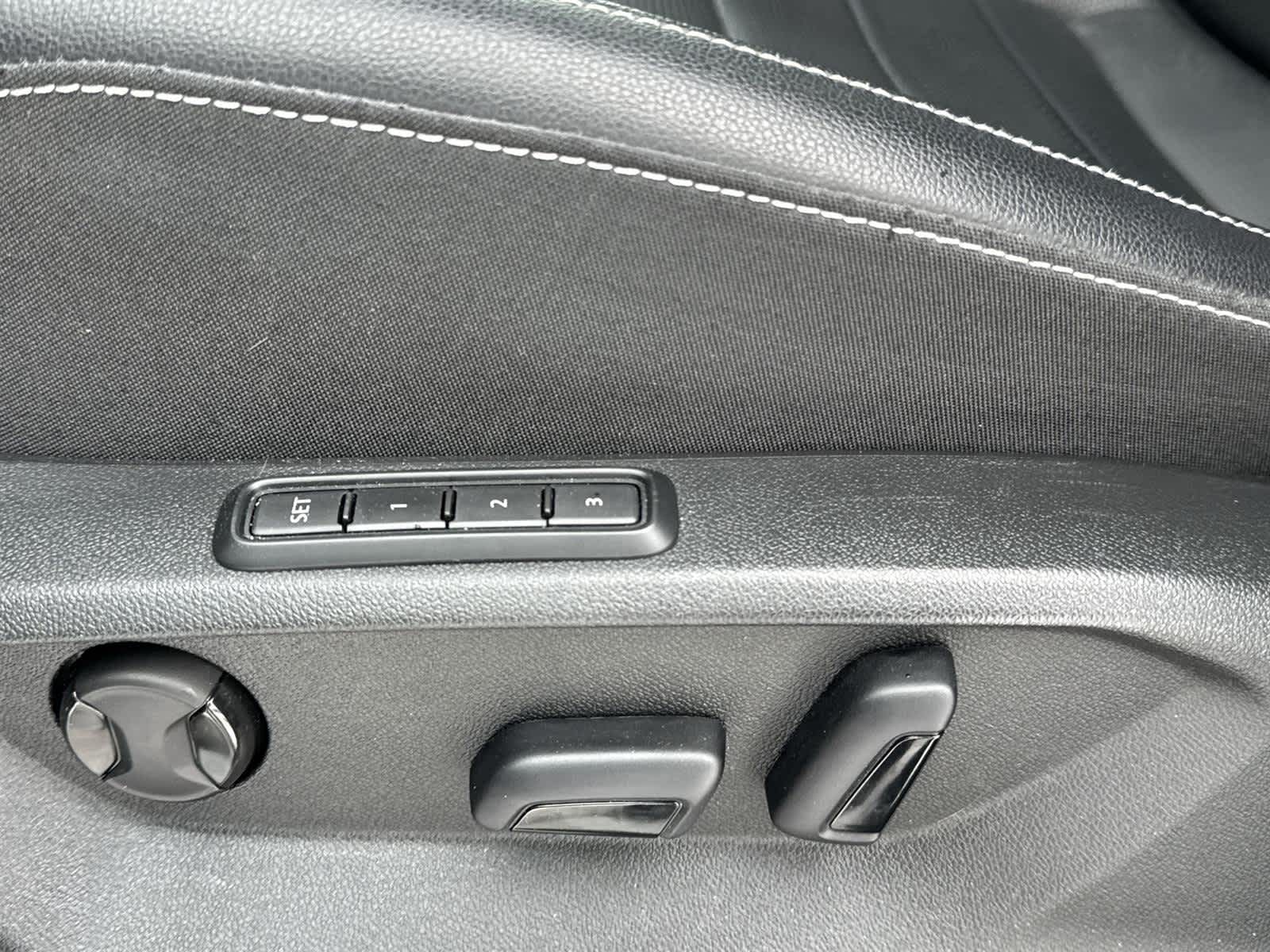 Thumbnail: 2024 Volkswagen Atlas - 12