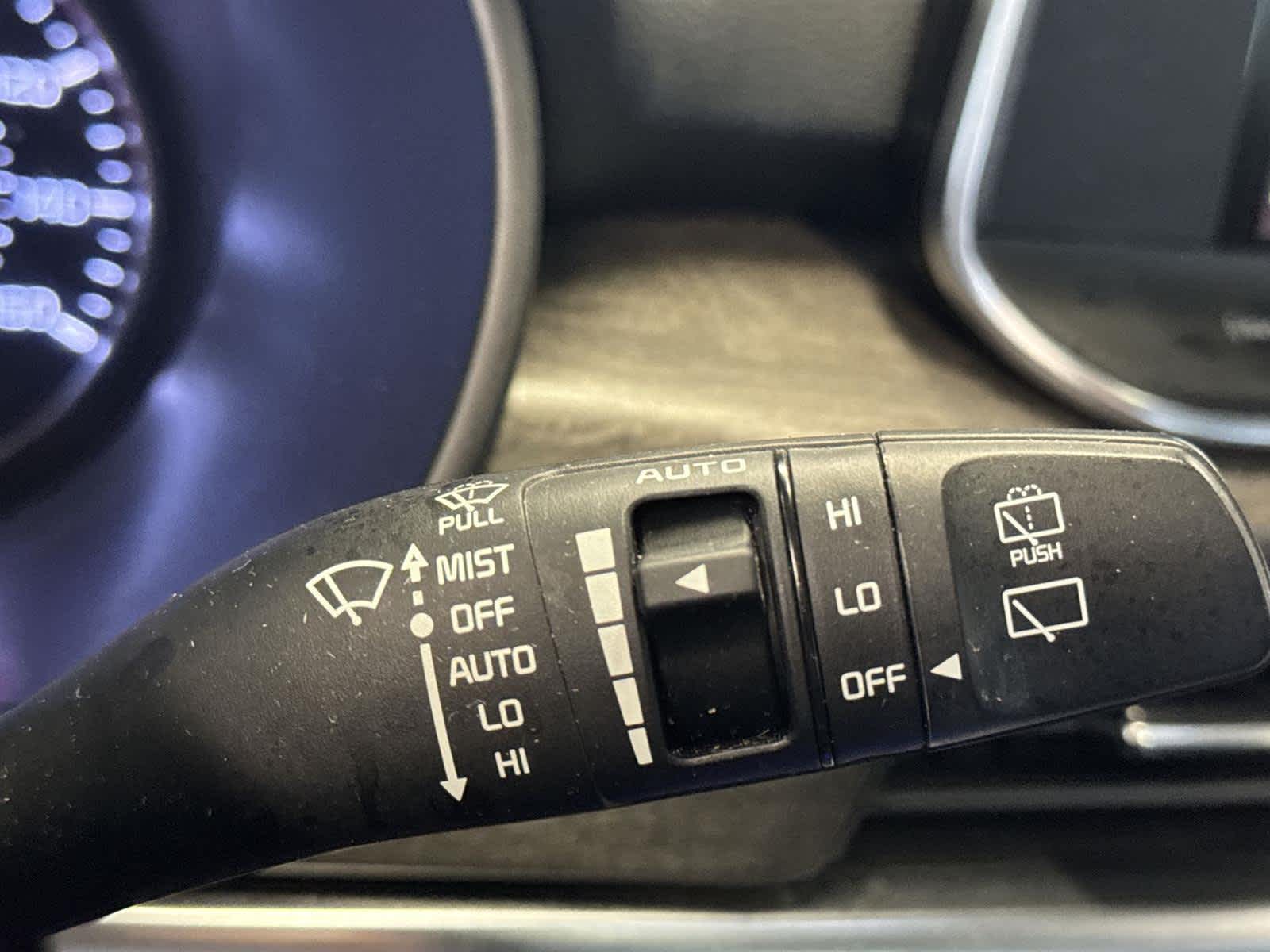 Thumbnail: 2021 Kia Telluride - 22