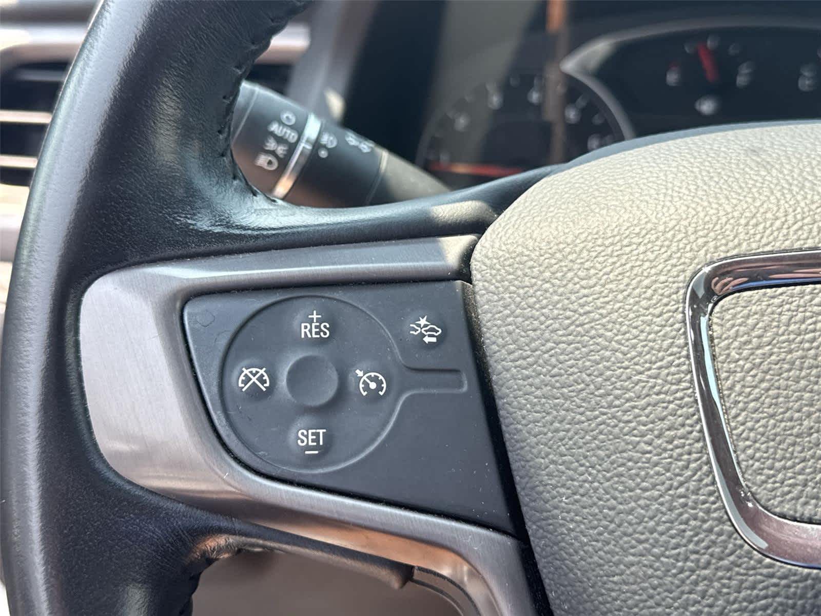 Thumbnail: 2021 GMC Acadia - 13