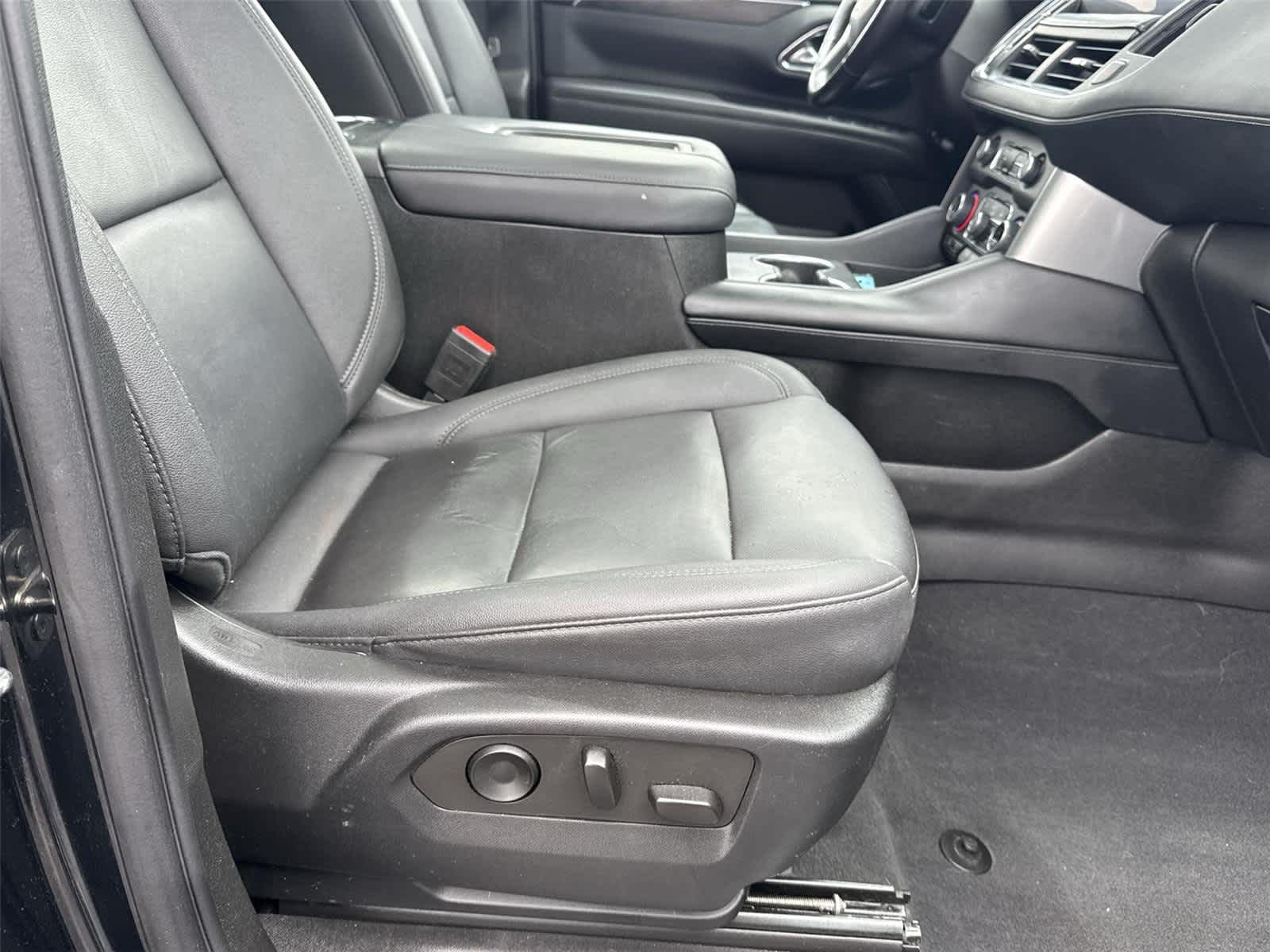 Thumbnail: 2023 Chevrolet Suburban - 18