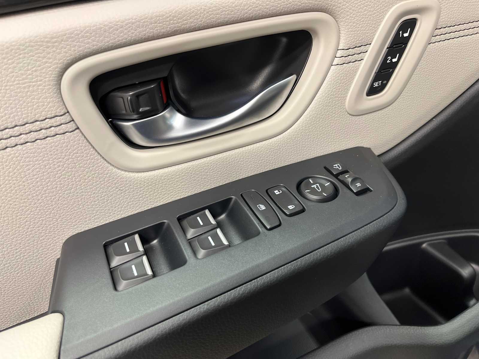 Thumbnail: 2026 Honda Pilot - 10