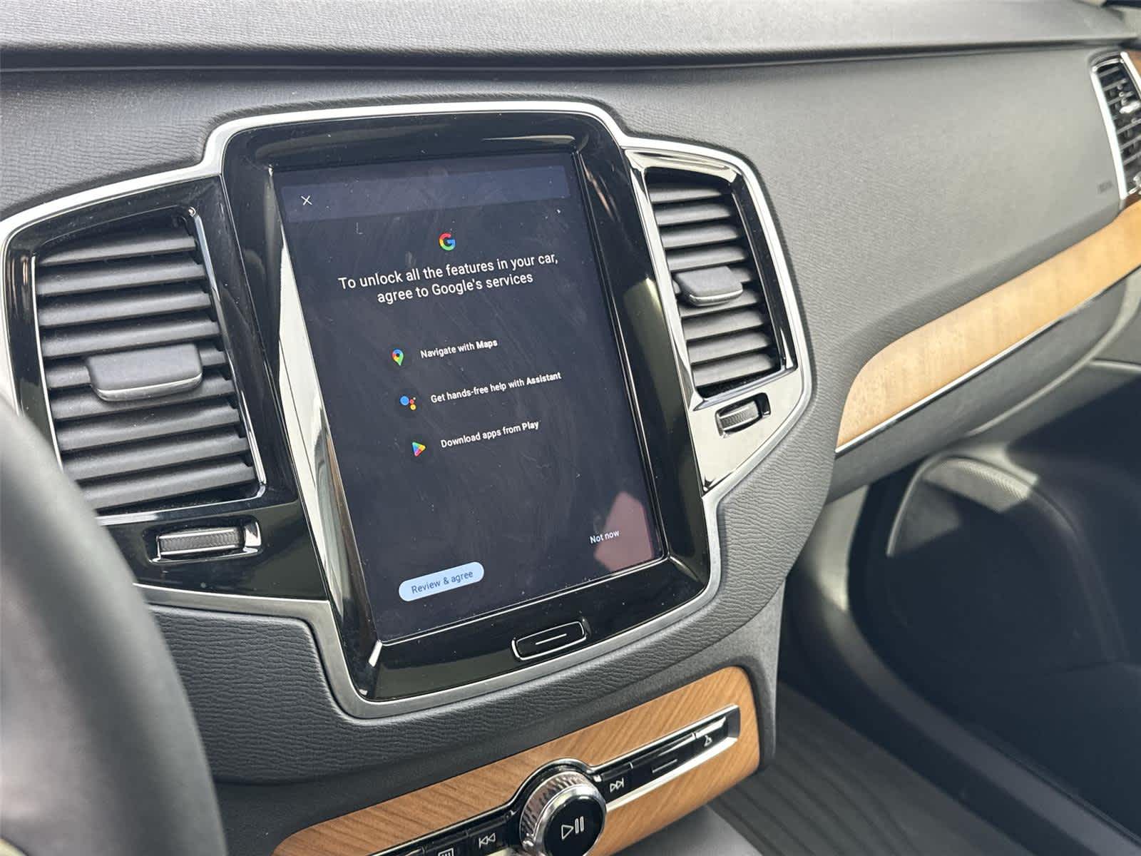 Thumbnail: 2023 Volvo XC90 - 23