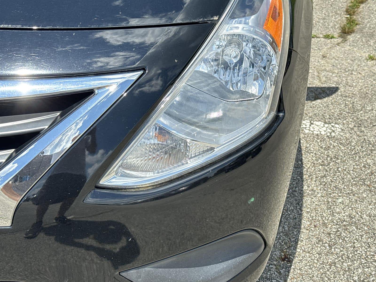 Thumbnail: 2019 Nissan Versa - 10