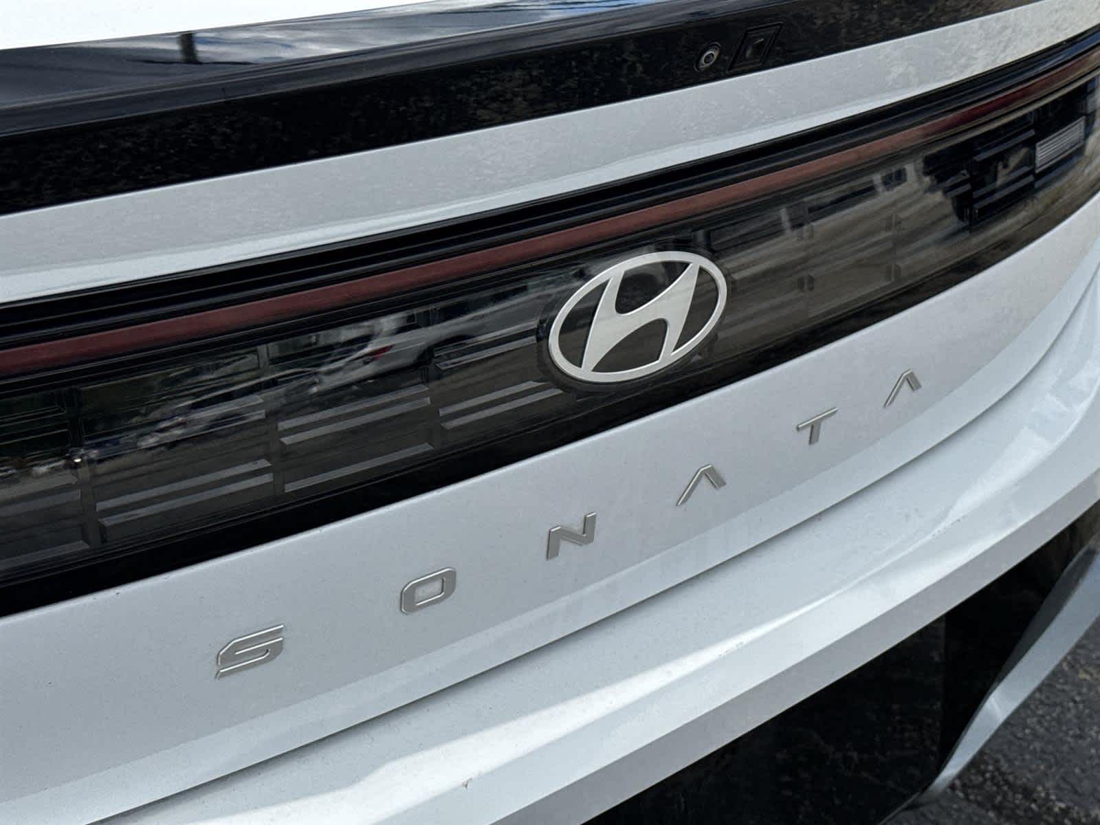 Thumbnail: 2024 Hyundai Sonata - 10