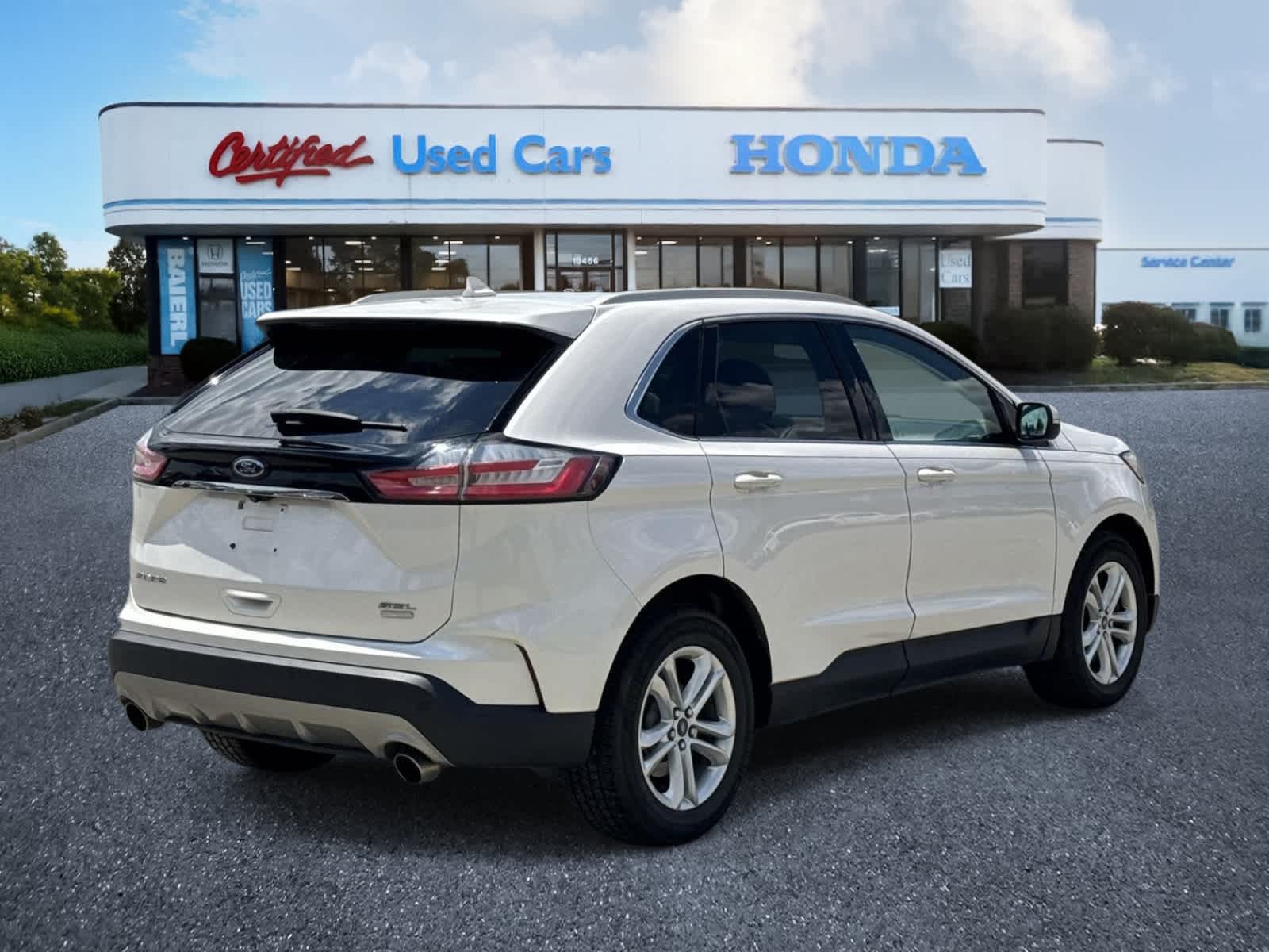 Thumbnail: 2019 Ford Edge - 5