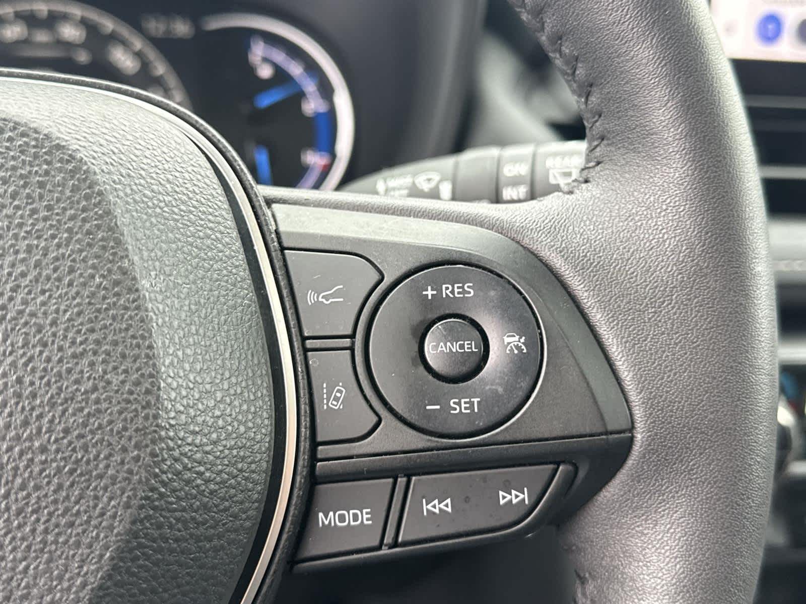 Thumbnail: 2024 Toyota RAV4 - 21