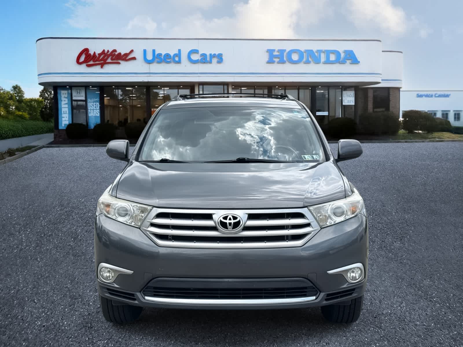 Thumbnail: 2012 Toyota Highlander - 8