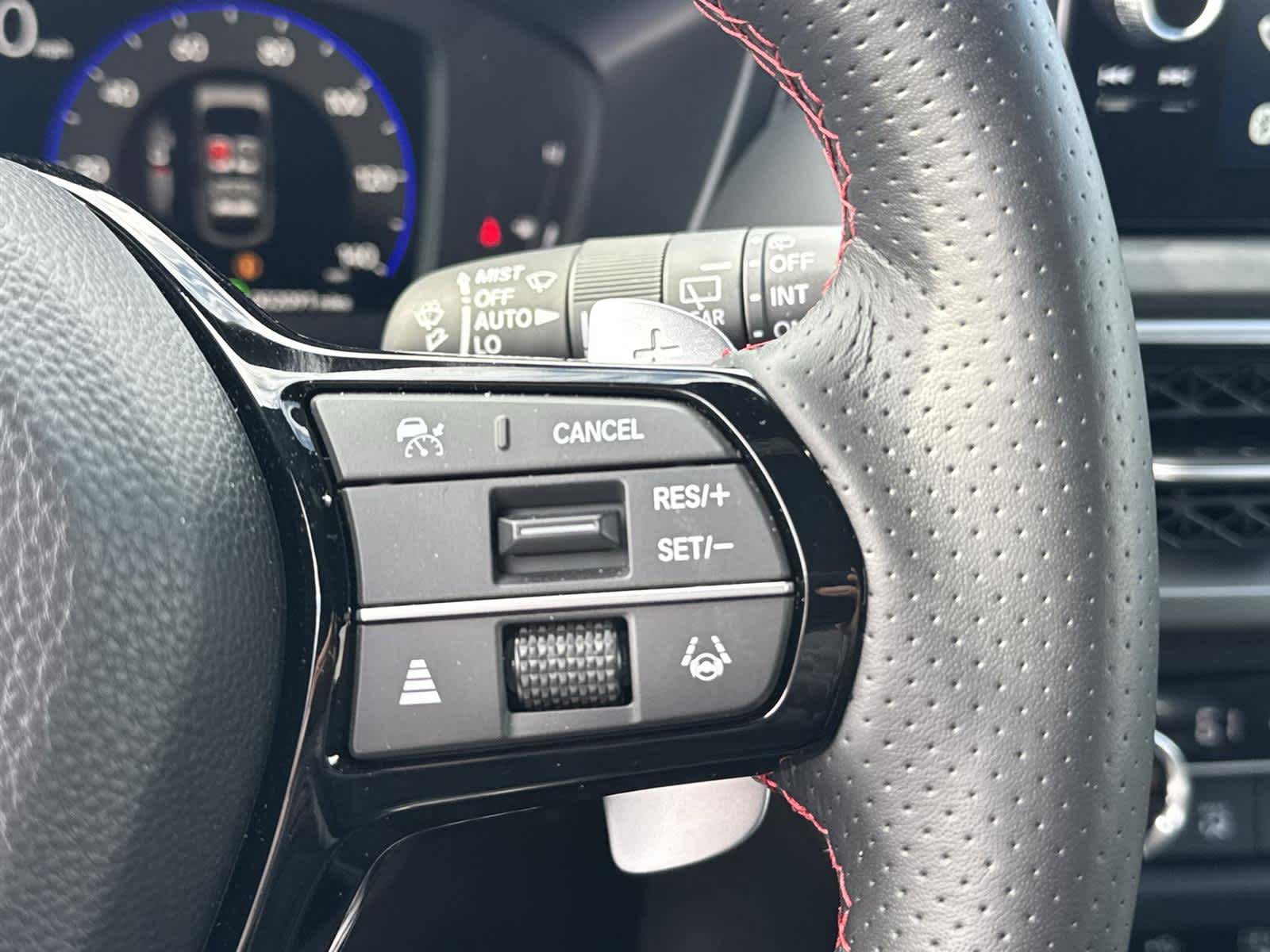 Thumbnail: 2025 Acura ADX - 20