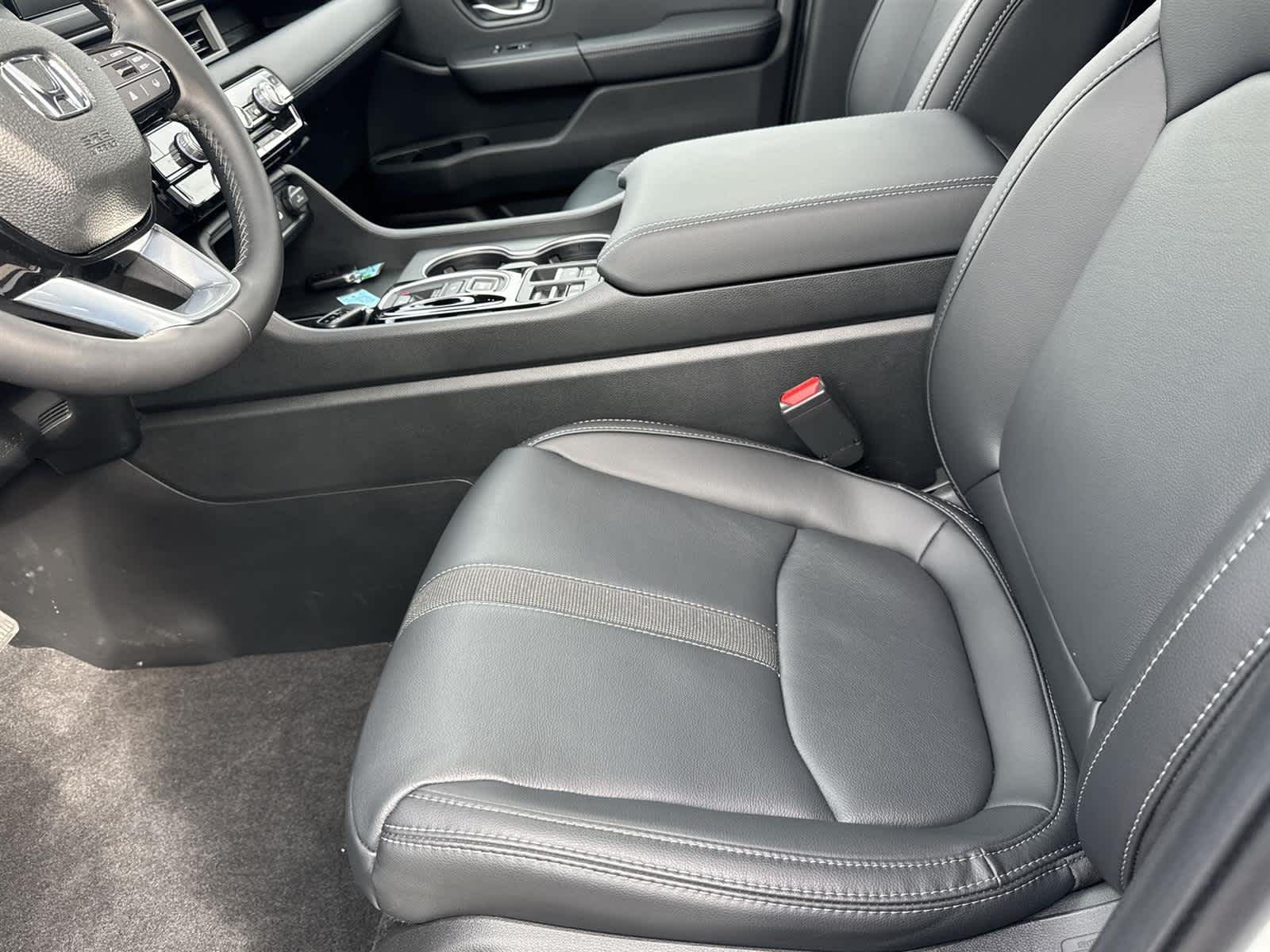 Thumbnail: 2025 Honda Pilot - 12