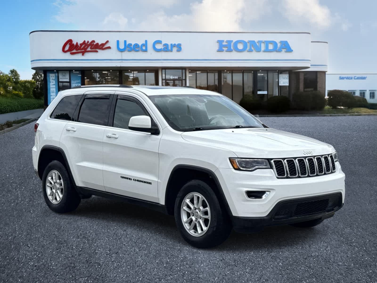 Thumbnail: 2020 Jeep Grand Cherokee - 7