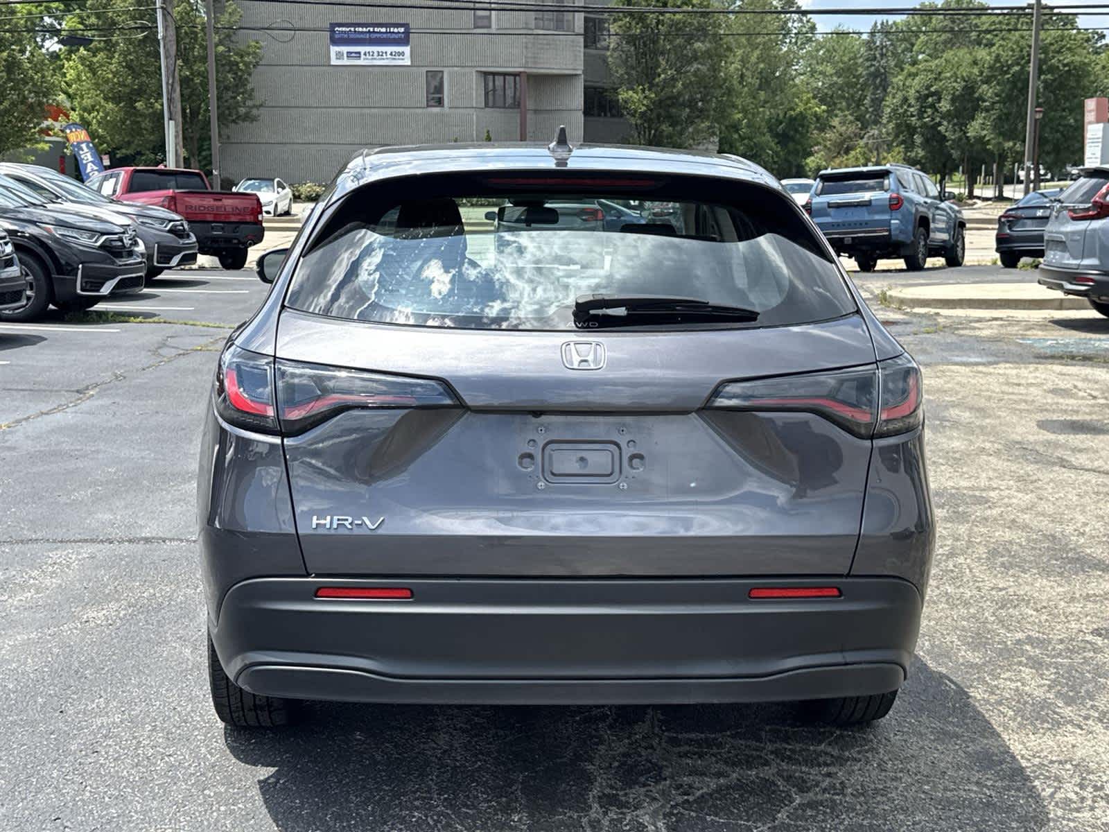 Thumbnail: 2023 Honda HR-V - 4
