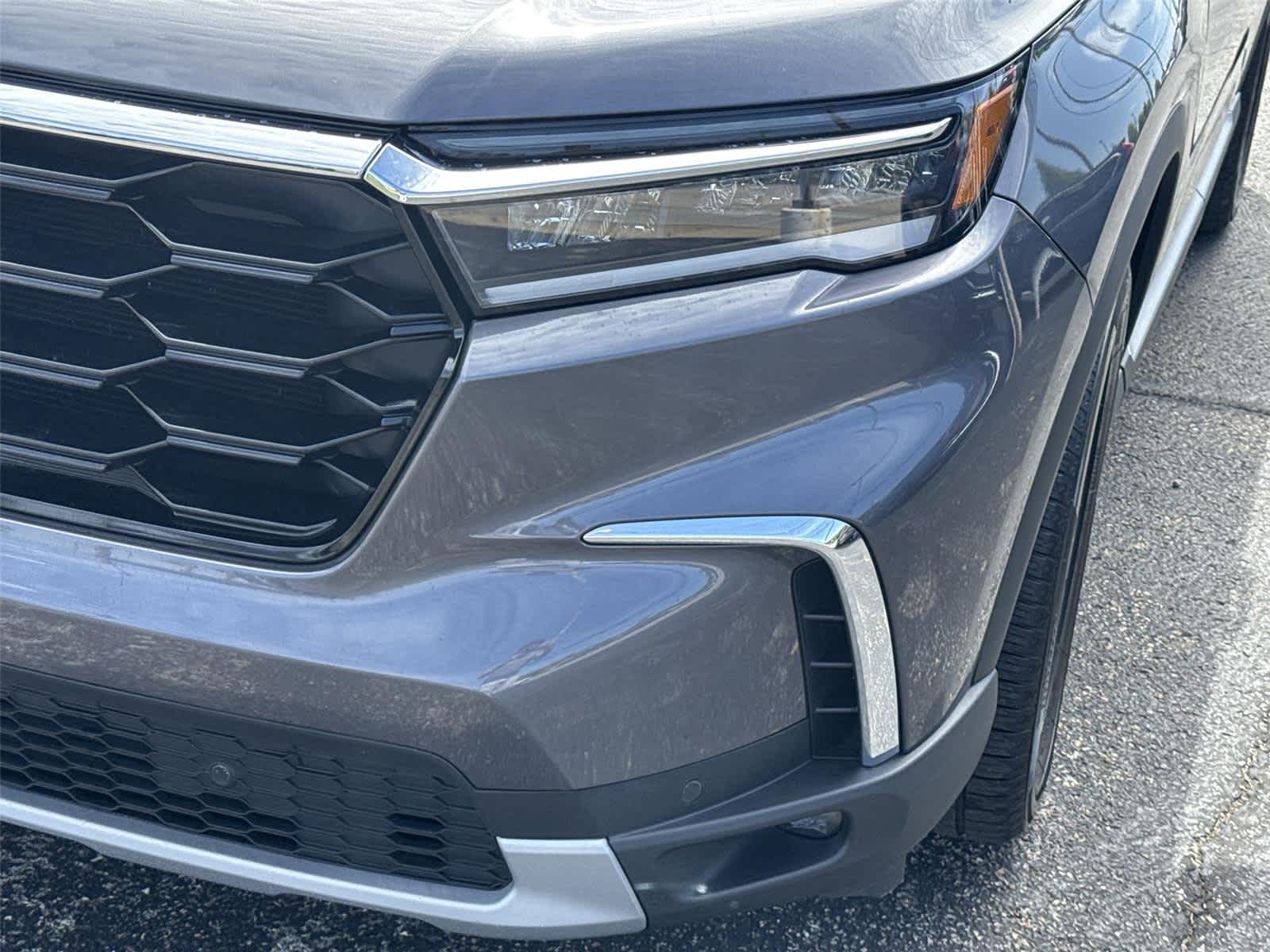 Thumbnail: 2023 Honda Pilot - 9