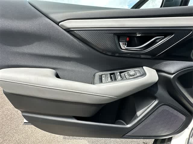 2025 Subaru Outback Premium 16
