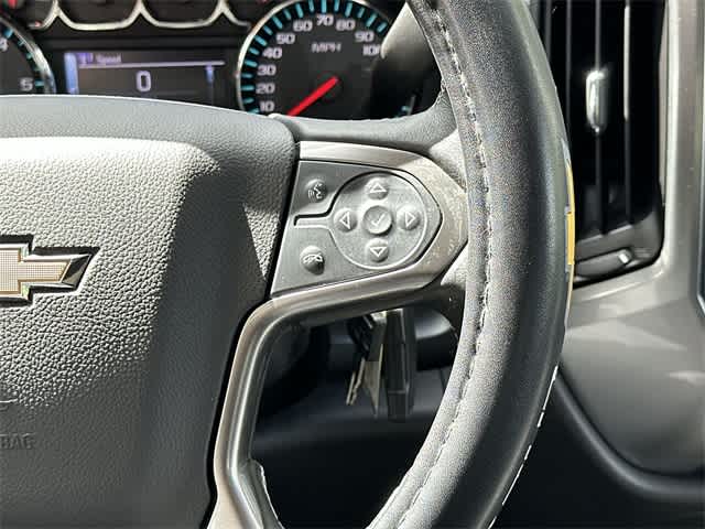 Thumbnail: 2017 Chevrolet Silverado 1500 - 9