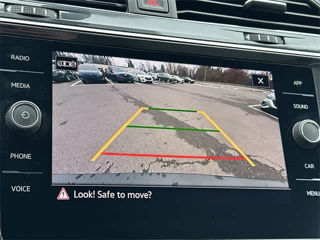 Thumbnail: 2021 Volkswagen Tiguan - 14