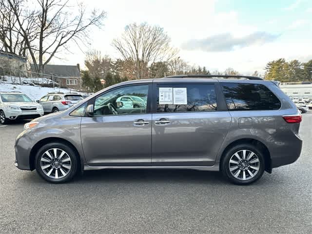 Thumbnail: 2020 Toyota Sienna - 2