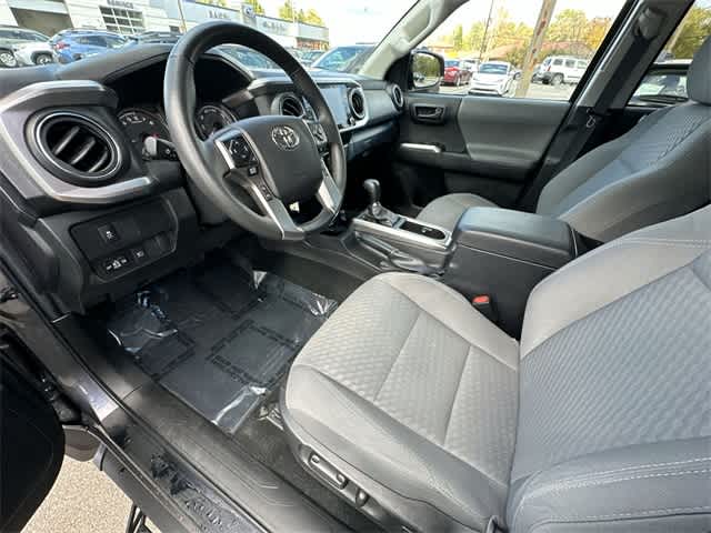 Thumbnail: 2022 Toyota Tacoma - 13