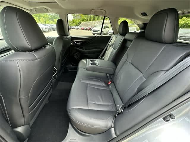 2025 Subaru Outback Limited 19