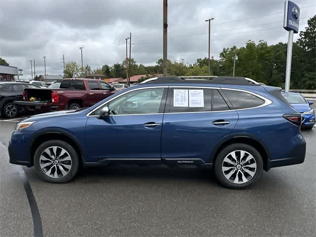 2022 Subaru Outback Touring XT photo 2