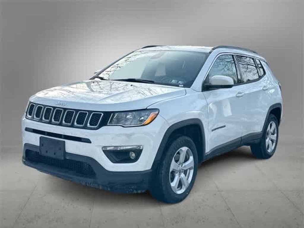 Used 2018 Jeep Compass Latitude 4x4 SUV