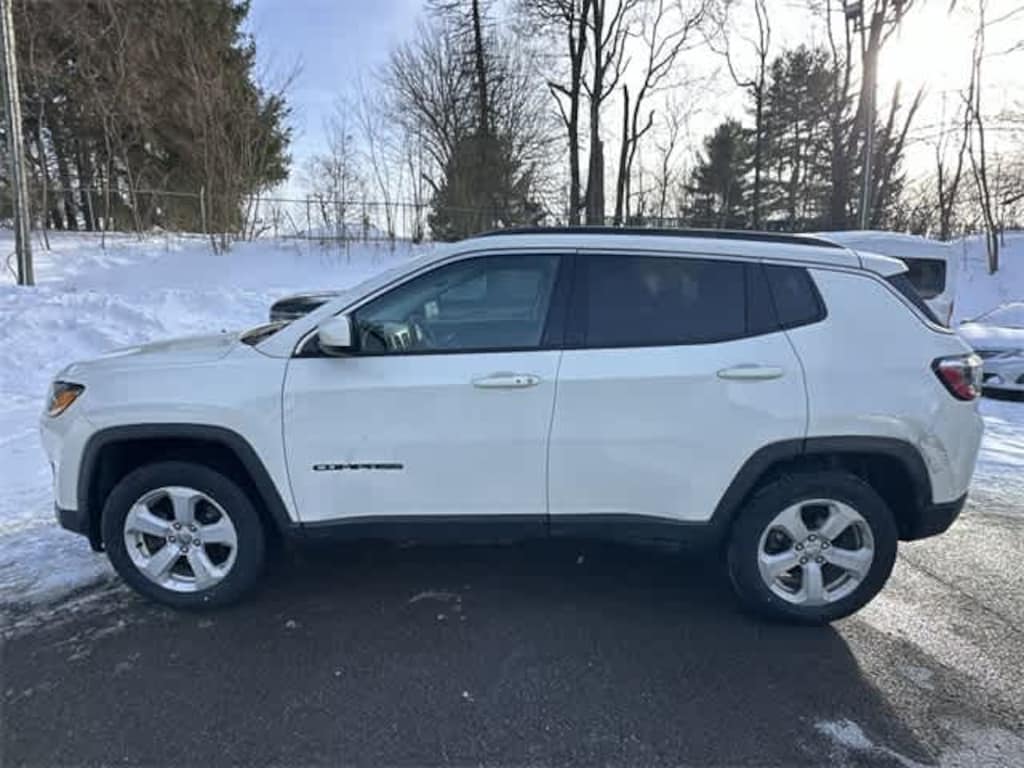 Used 2018 Jeep Compass Latitude 4x4 SUV