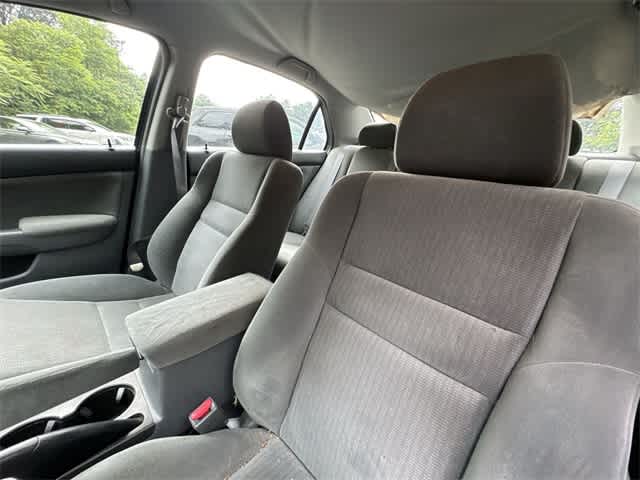Thumbnail: 2005 Honda Accord - 10