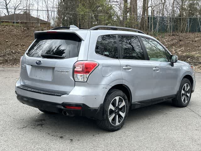 Thumbnail: 2017 Subaru Forester - 21