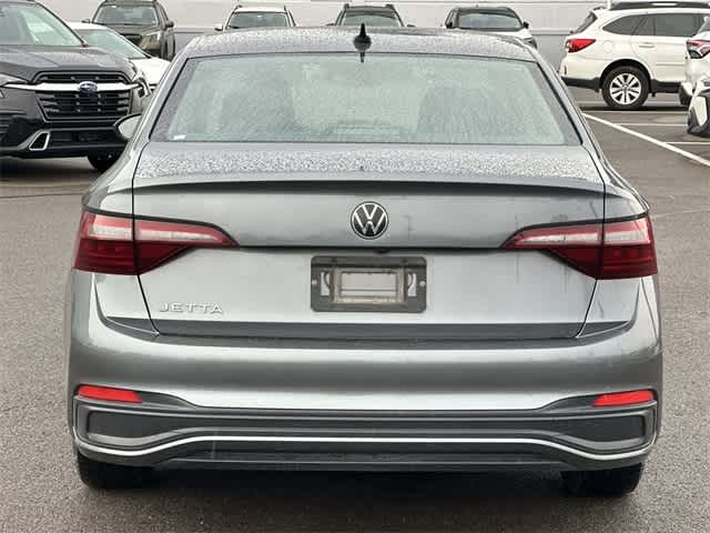 2024 Volkswagen Jetta 1.5T S photo 3