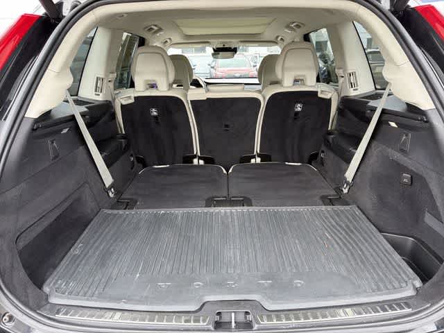 Thumbnail: 2018 Volvo XC90 - 28