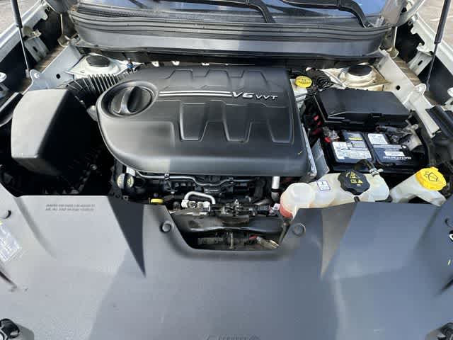 Thumbnail: 2019 Jeep Cherokee - 23