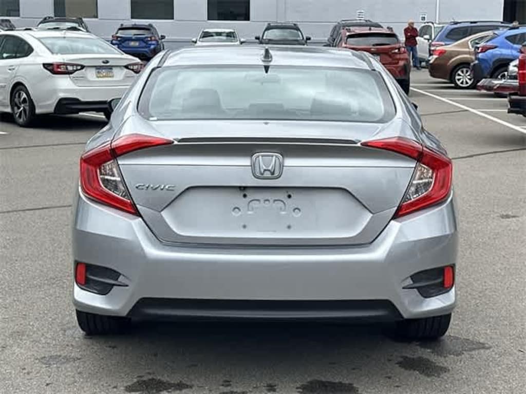 Used 2016 Honda Civic EX-T Sedan